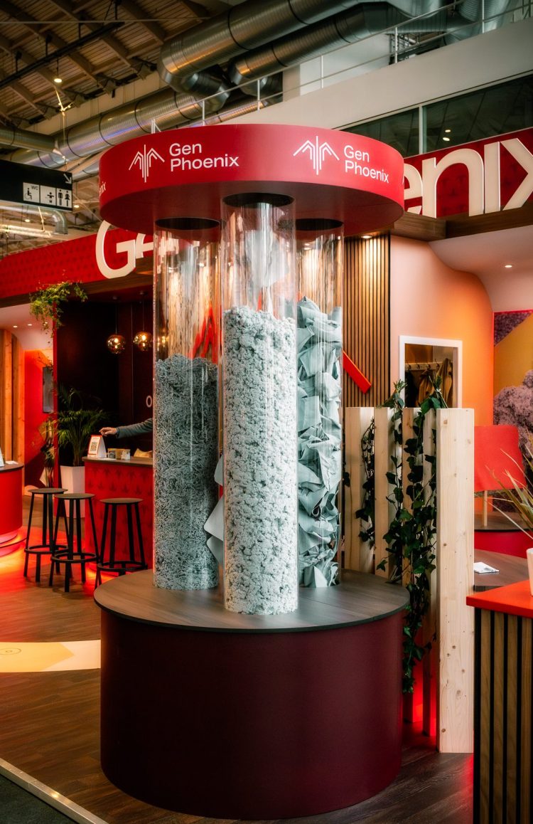 custom display stand gen phoenix
